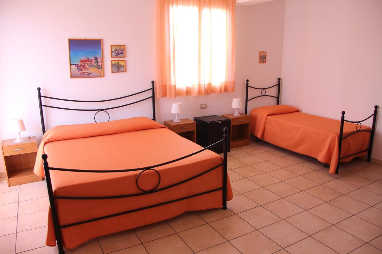 Fragolina B&B Furci Siculo Dış mekan fotoğraf