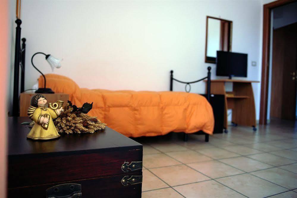 Fragolina B&B Furci Siculo Dış mekan fotoğraf