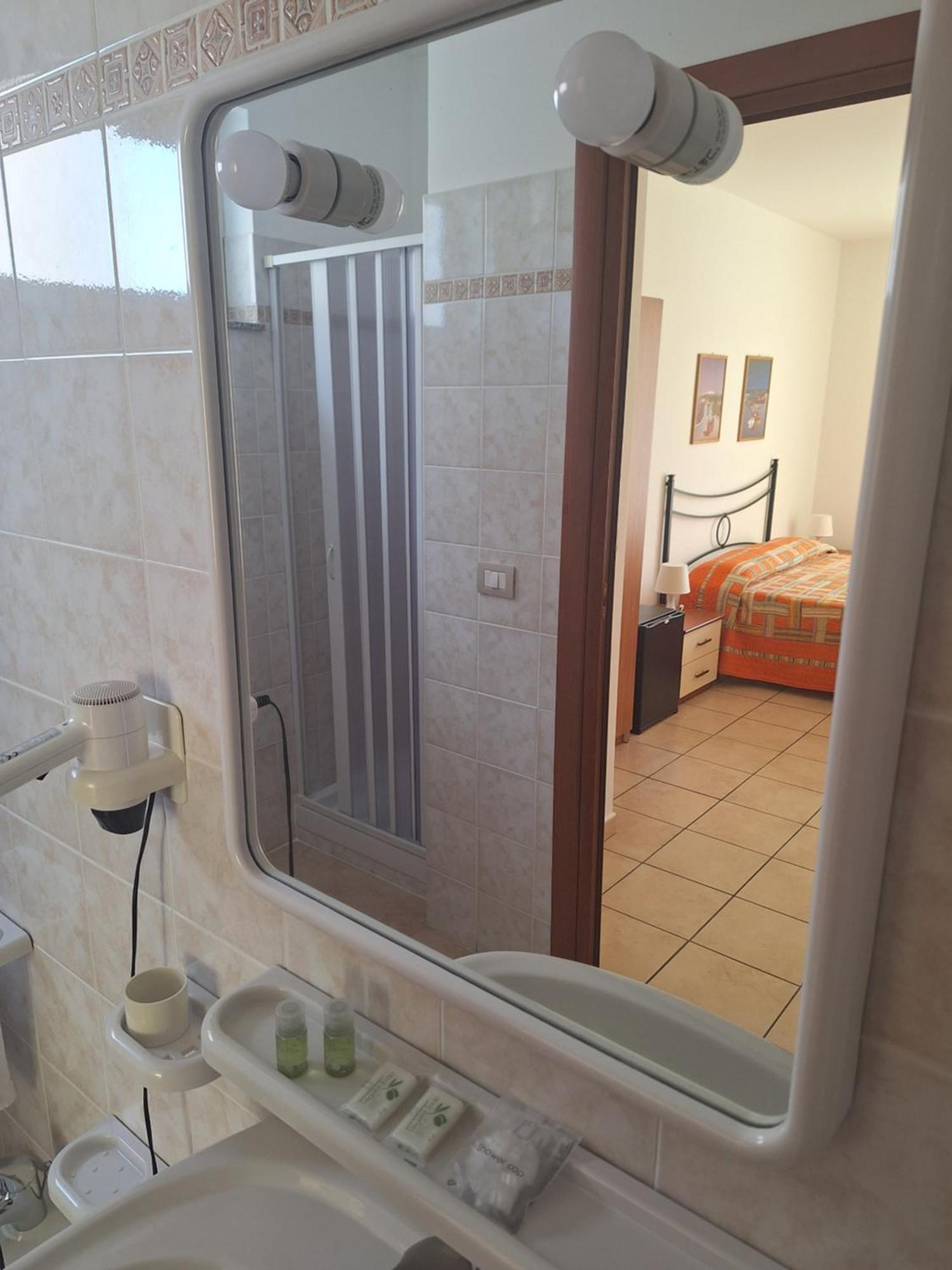 Fragolina B&B Furci Siculo Dış mekan fotoğraf